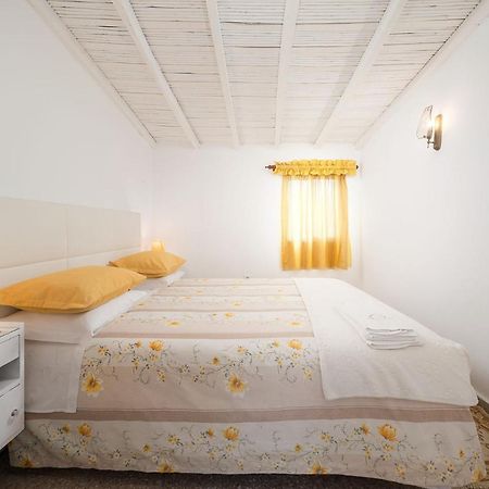 Bed and Breakfast Casa Morais Odeceixe Exterior foto